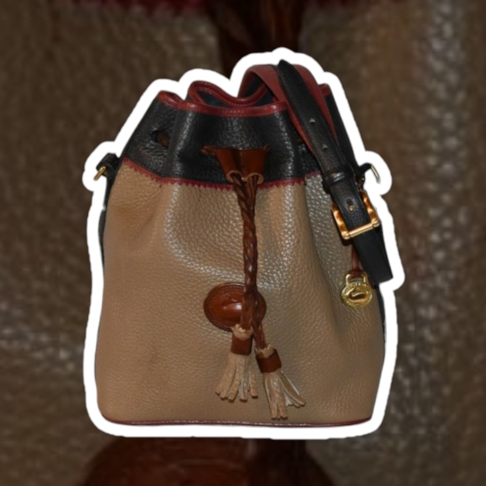 Vintage / Rare DOONEY & BOURKE® All Weather Leather® Teton Drawstring Bucket Bag